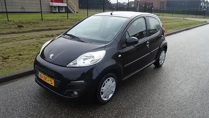 Occasion 2012 Peugeot 107 Active Hatchback | € 1.995 (Goede deal)