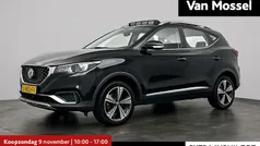 Gebruikt 2020 MG ZS Luxury Sedan | € 14.495 (Eerlijke prijs)