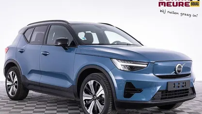 Blauw Occasion 2023 Volvo XC40 Core SUV | € 30.900 (Super prijs)