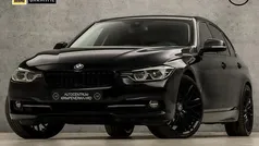 Gebruikt 2017 BMW 330 Sport Line Sedan | € 18.745 (Super prijs)