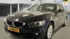 Gebruikt 2012 BMW 320 Comfort Edition Sedan | € 14.950 (Eerlijke prijs)