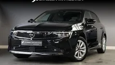 Zwart Gebruikt 2023 Opel Astra Business Edition Hatchback | € 20.895 (Eerlijke prijs)