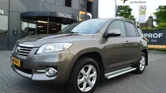 Bruin Gebruikt 2010 Toyota RAV4 SUV | € 12.950 (Eerlijke prijs)