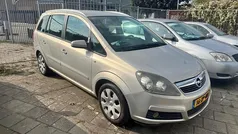 Grijs Gebruikt 2008 Opel Zafira MPV | € 1.795 (Eerlijke prijs)