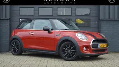 Rood Gebruikt 2015 Mini ONE Hatchback | € 6.950 (Goede deal)