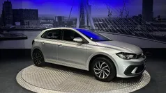 Grijs Gebruikt 2023 VW Polo Life Hatchback | € 20.495 (Goede deal)