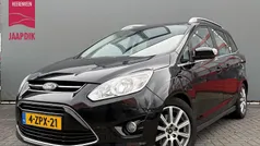 Zwart Gebruikt 2015 Ford Grand C-Max MPV | € 6.899 (Eerlijke prijs)