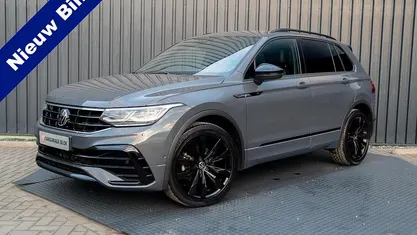 Grijs Occasion 2022 VW Tiguan Business+ SUV | € 38.945 (Eerlijke prijs)