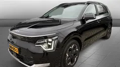 Zwart Gebruikt 2024 Kia e-Niro 2 SUV | € 37.545 (Eerlijke prijs)