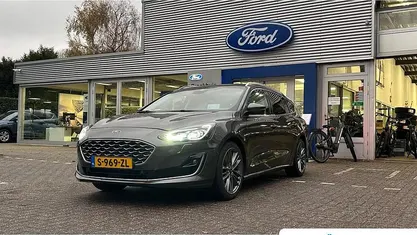 Occasion 2023 Ford Focus Vignale Stationwagen | € 20.395 (Super prijs)