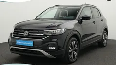 Zwart Gebruikt 2023 VW T-Cross Life SUV | € 24.950 (Eerlijke prijs)