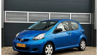 Occasion 2010 Toyota Aygo Hatchback | € 1.650 (Eerlijke prijs)