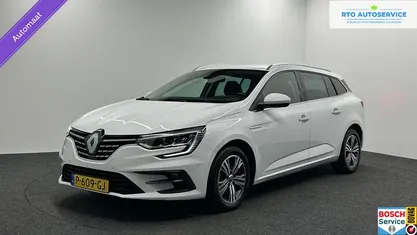 Wit Gebruikt 2022 Renault Mégane IV Intens Stationwagen | € 19.500 (Eerlijke prijs)