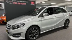 Grijs Gebruikt 2016 Mercedes B180 Ambition MPV | € 15.750 (Eerlijke prijs)