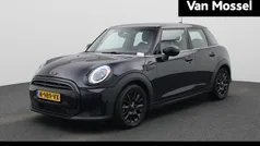 Gebruikt 2022 Mini Cooper Business Hatchback | € 18.900 (Eerlijke prijs)