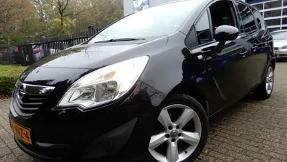 Zwart Occasion 2010 Opel Meriva Edition MPV | € 2.950 (Eerlijke prijs)