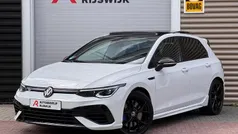 Wit Gebruikt 2023 VW Golf VIII R Hatchback | € 52.950 (Eerlijke prijs)