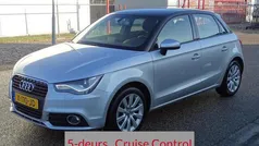 Grijs, metallic lak Gebruikt 2013 Audi A1 Sportback Hatchback | € 9.450 (Eerlijke prijs)