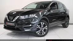 Zwart Gebruikt 2019 Nissan Qashqai N-Connecta SUV | € 19.245 (Eerlijke prijs)