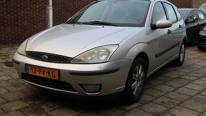 Occasion 2004 Ford Focus Futura Hatchback | € 1.500 (Eerlijke prijs)