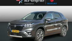 Grijs Gebruikt 2022 Suzuki SX4 S-Cross Style SUV | € 27.925 (Eerlijke prijs)