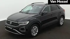 Gebruikt 2024 VW T-Roc Edition SUV | € 39.945 (Super prijs)