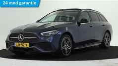 Blauw Gebruikt 2024 Mercedes C300 AMG Stationwagen | € 49.945 (Eerlijke prijs)