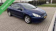 Blauw Gebruikt 2005 Peugeot 307 CC Cabriolet | € 2.100 (Eerlijke prijs)