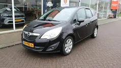 Zwart (metallic) Gebruikt 2011 Opel Meriva Edition MPV | € 2.950 (Goede deal)