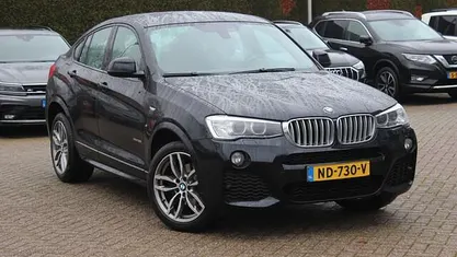 Zwart Gebruikt 2017 BMW X4 Executive SUV | € 28.999 (Eerlijke prijs)