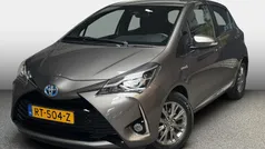 Grijs Gebruikt 2018 Toyota Yaris Executive Hatchback | € 17.950 (Eerlijke prijs)