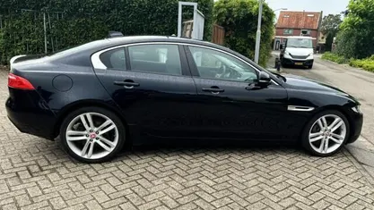 Occasion Jaguar XE Pure 165 PK (121 kW) 2016 Zwart Sedan