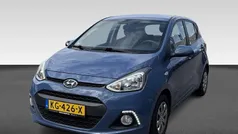 Blauw Gebruikt 2016 Hyundai i10 Comfort Hatchback | € 7.930 (Eerlijke prijs)