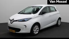 Wit Gebruikt 2019 Renault Zoe Life Hatchback | € 11.440 (Eerlijke prijs)