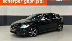 Zwart Gebruikt 2018 Volvo V40 Business Edition Stationwagen | € 17.893 (Eerlijke prijs)