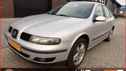 Occasion Seat Toledo 125 PK (91 kW) 2004 Grijs Sedan
