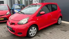 Gebruikt 2010 Toyota Aygo Hatchback | € 1.995 (Goede deal)