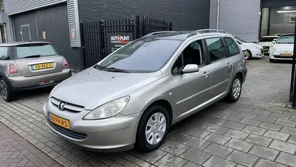 Occasion Peugeot 307 109 PK (80 kW) 2004 Grijs Stationwagen
