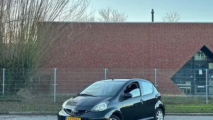 Gebruikt 2006 Toyota Aygo Hatchback | € 2.499 (Eerlijke prijs)