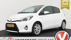 Gebruikt 2014 Toyota Yaris Hybrid Hatchback | € 10.945 (Eerlijke prijs)