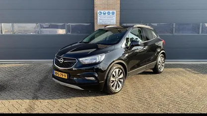 Zwart Occasion 2025 Opel Mokka X Innovation SUV | € 14.945 (Super prijs)
