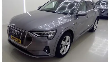 Gebruikt 2020 Audi e-tron SUV | € 24.945 (Super prijs)