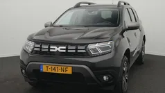 Gebruikt 2023 Dacia Duster Journey SUV | € 25.950 (Eerlijke prijs)