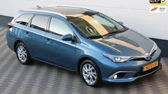 Blauw Gebruikt 2015 Toyota Auris Touring Sports Stationwagen | € 10.945 (Goede deal)