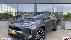 Gebruikt 2025 Toyota Yaris Cross SUV | € 31.850 (Eerlijke prijs)