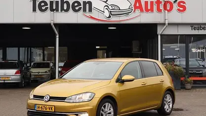 Gebruikt 2018 VW Golf VII Highline Hatchback | € 15.985 (Super prijs)