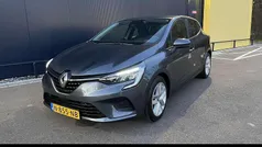 Gris titanium kpn Gebruikt 2021 Renault Clio V Zen Hatchback | € 12.940 (Eerlijke prijs)