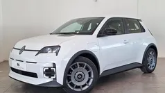 Blanc nacré (qnc) Nieuw 2025 Renault R5 Evolution Hatchback | € 27.559 (Eerlijke prijs)