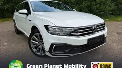 Wit Gebruikt 2020 VW Passat GTE Stationwagen | € 25.900 (Eerlijke prijs)