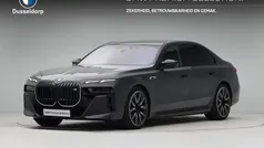Gebruikt 2025 BMW M760e Comfort Edition Sedan | € 144.950 (Goede deal)